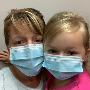 Meet your Posher, Kelly